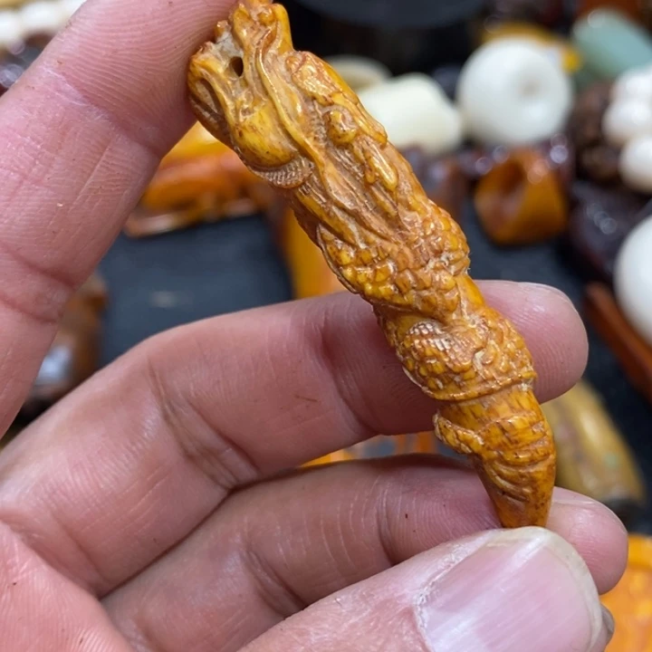 滴血莲花菩提吊坠