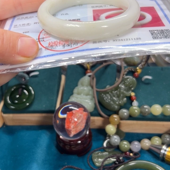 和田玉手镯未镶嵌57.6圈围10268