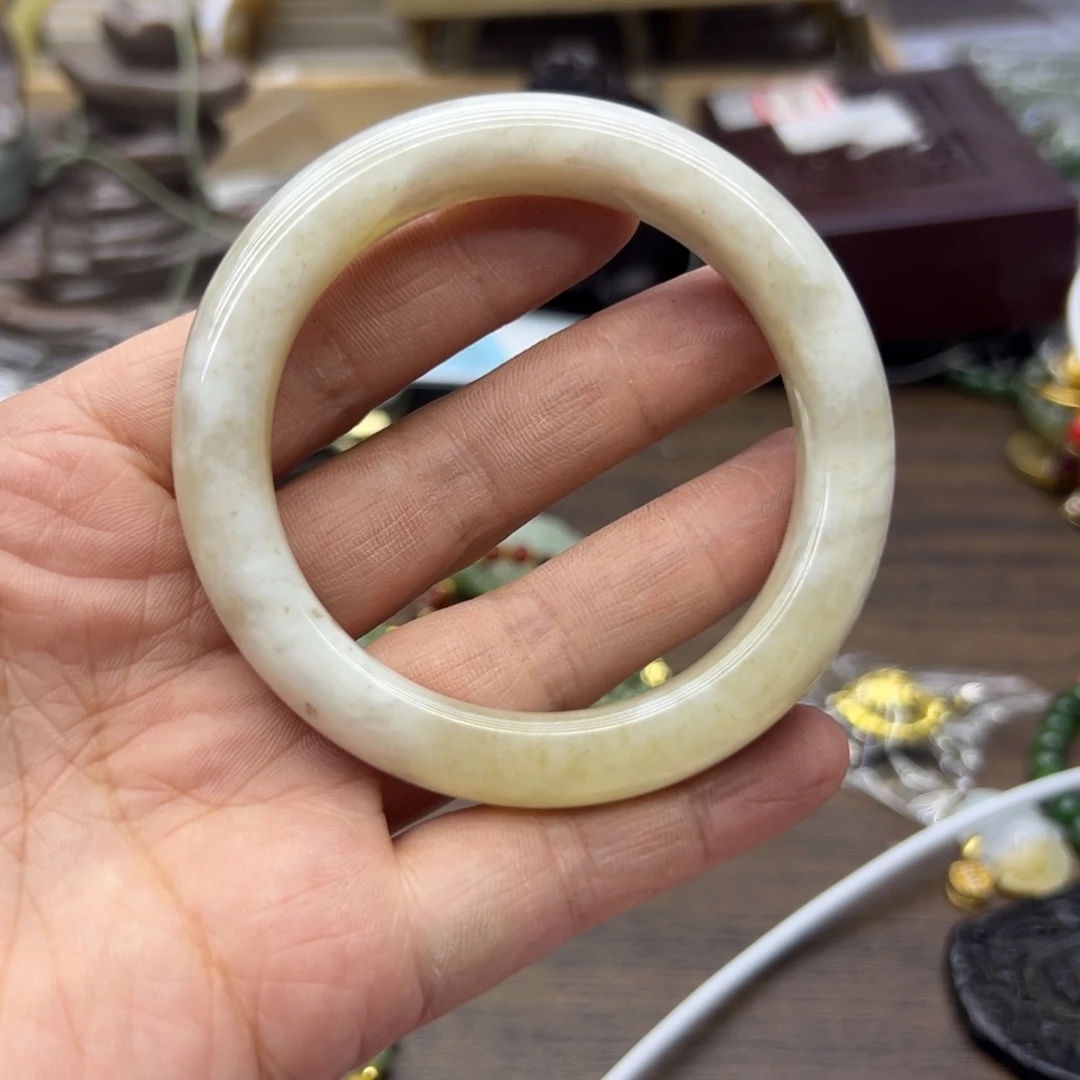 和田玉未镶嵌手镯57.2圈围896