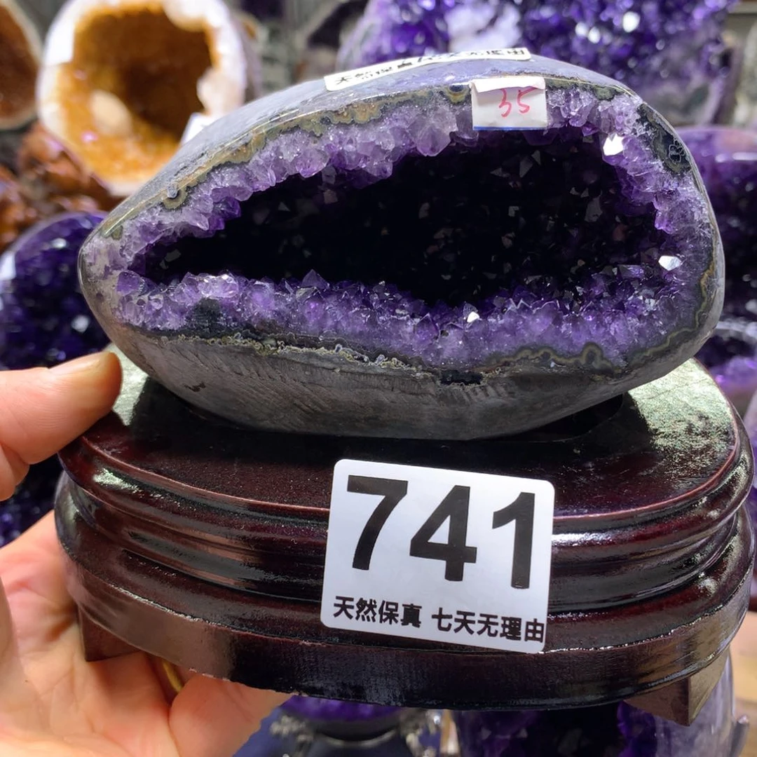 水晶摆件未镶嵌1