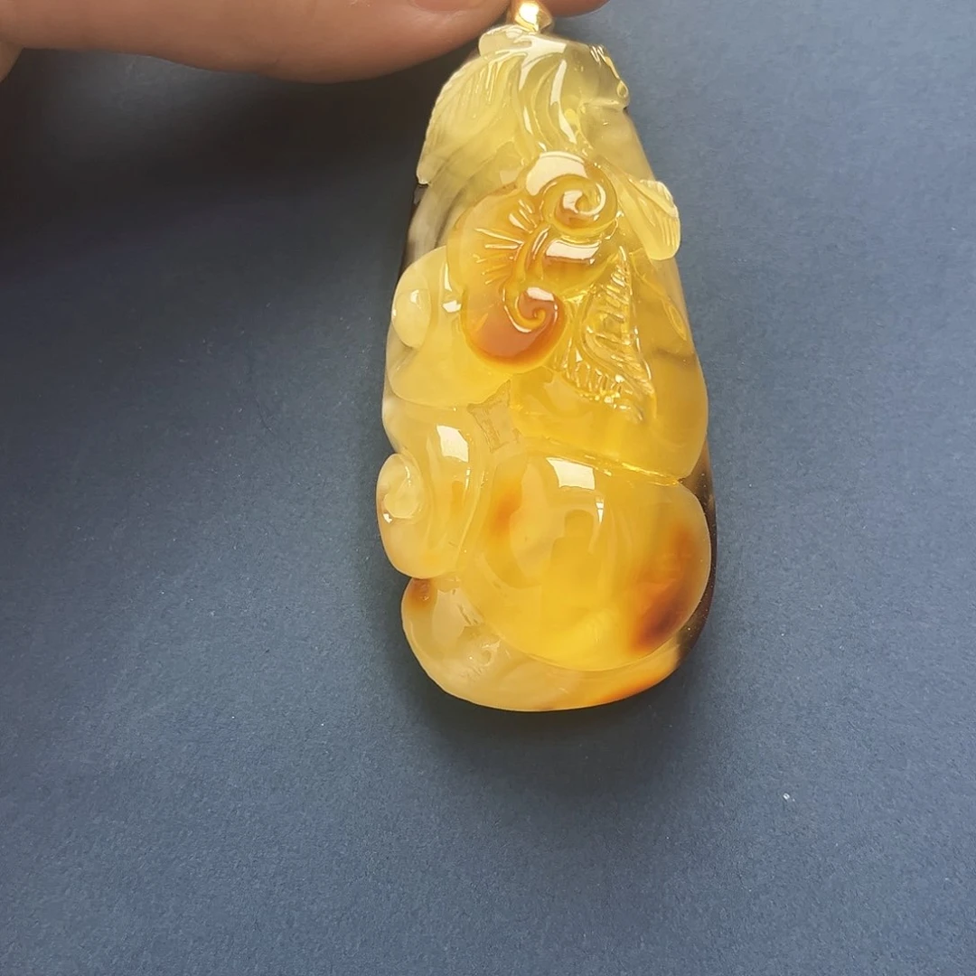 未镶嵌琥珀裸石琥珀吊坠