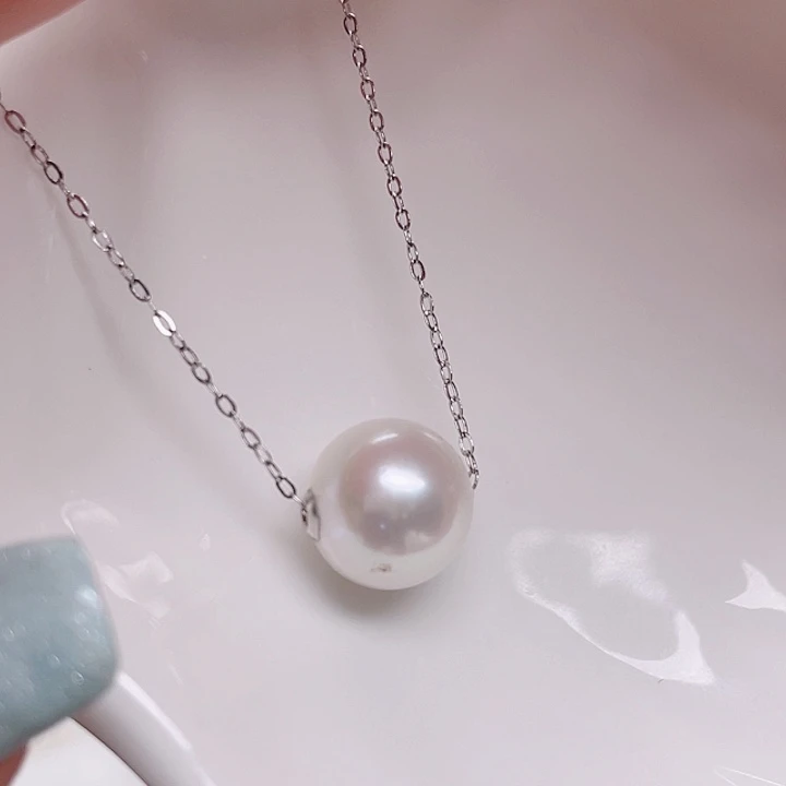 淡水珍珠18K金镶嵌颈饰