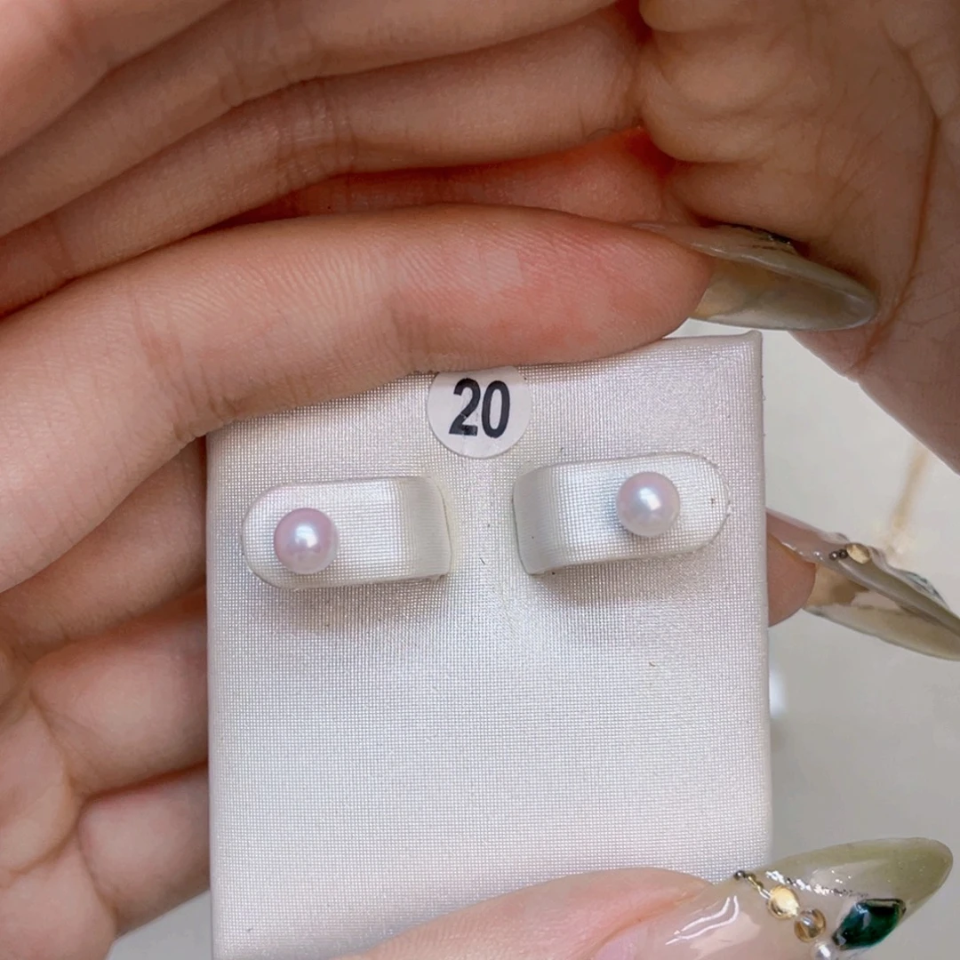 耳钉银S925镶嵌海水珍珠