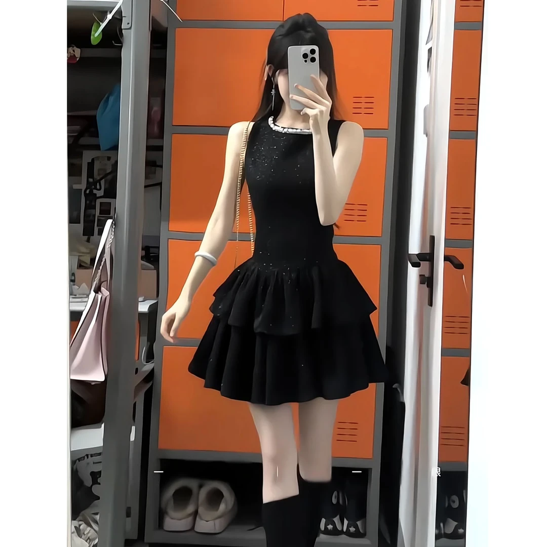 法式小香风黑色细闪背心连衣裙名媛高级感气质收腰生日蛋糕短裙女