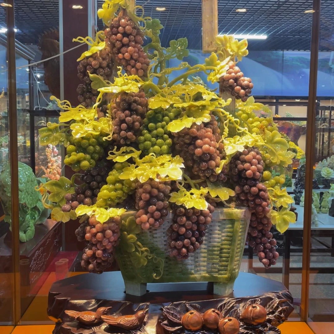 蛇纹石玉未镶嵌摆件