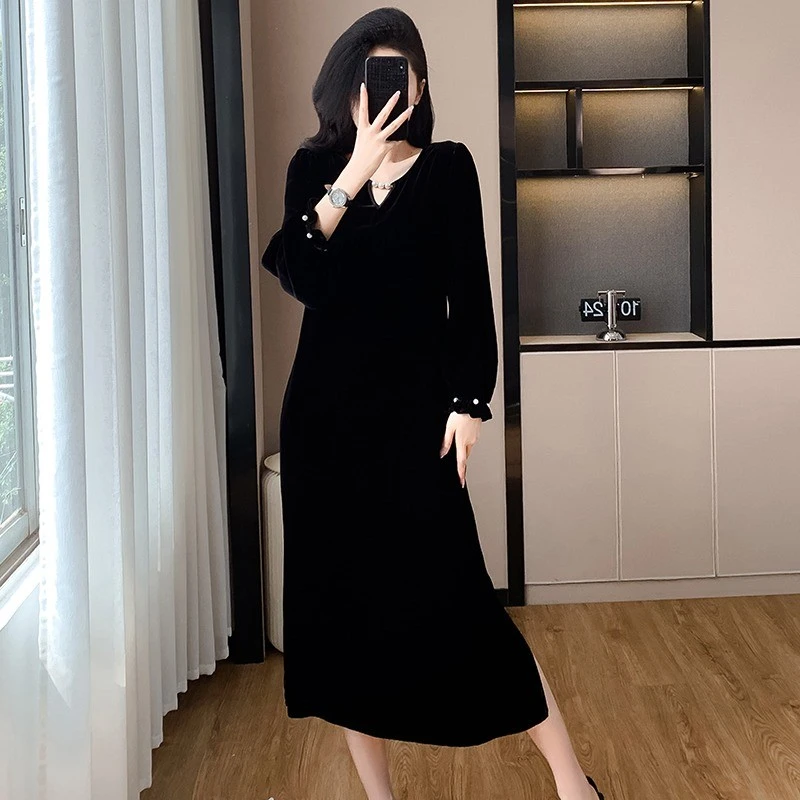 大码法式轻奢宽松遮肚长袖丝绒连衣裙胖mm秋冬高雅减龄显瘦黑长裙