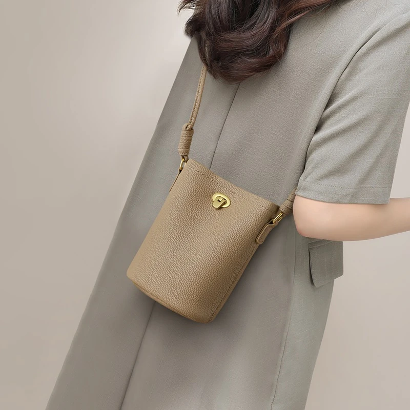手机包包2025新款真皮女包斜挎包百搭轻便迷你小包夏季单肩包袋
