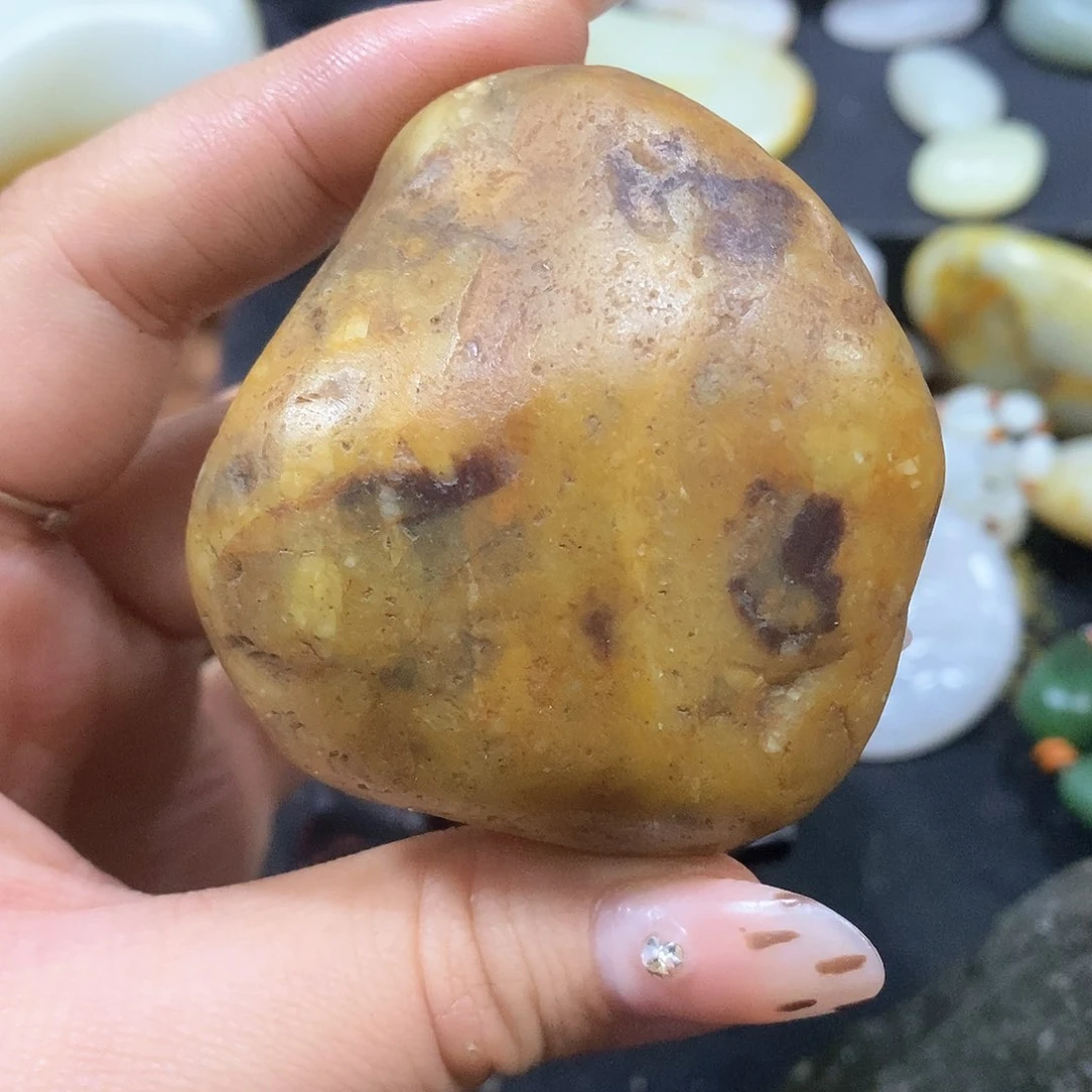 未镶嵌和田玉（糖玉）挂件