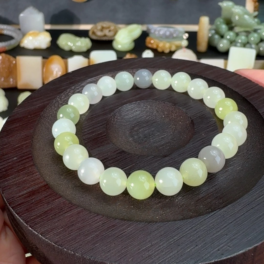 和田玉未镶嵌手链微瑕