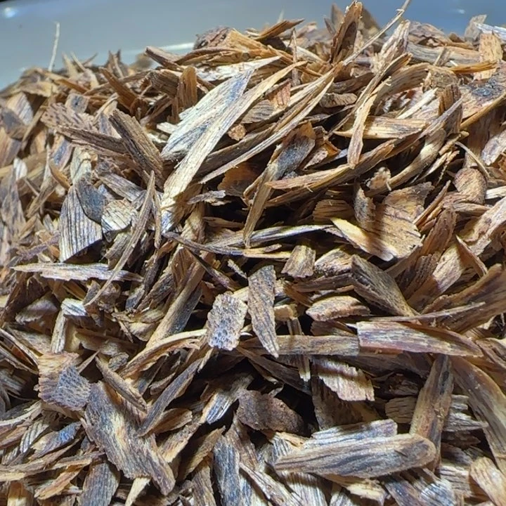 沉香手把件金沙叶勾丝枕头2500克