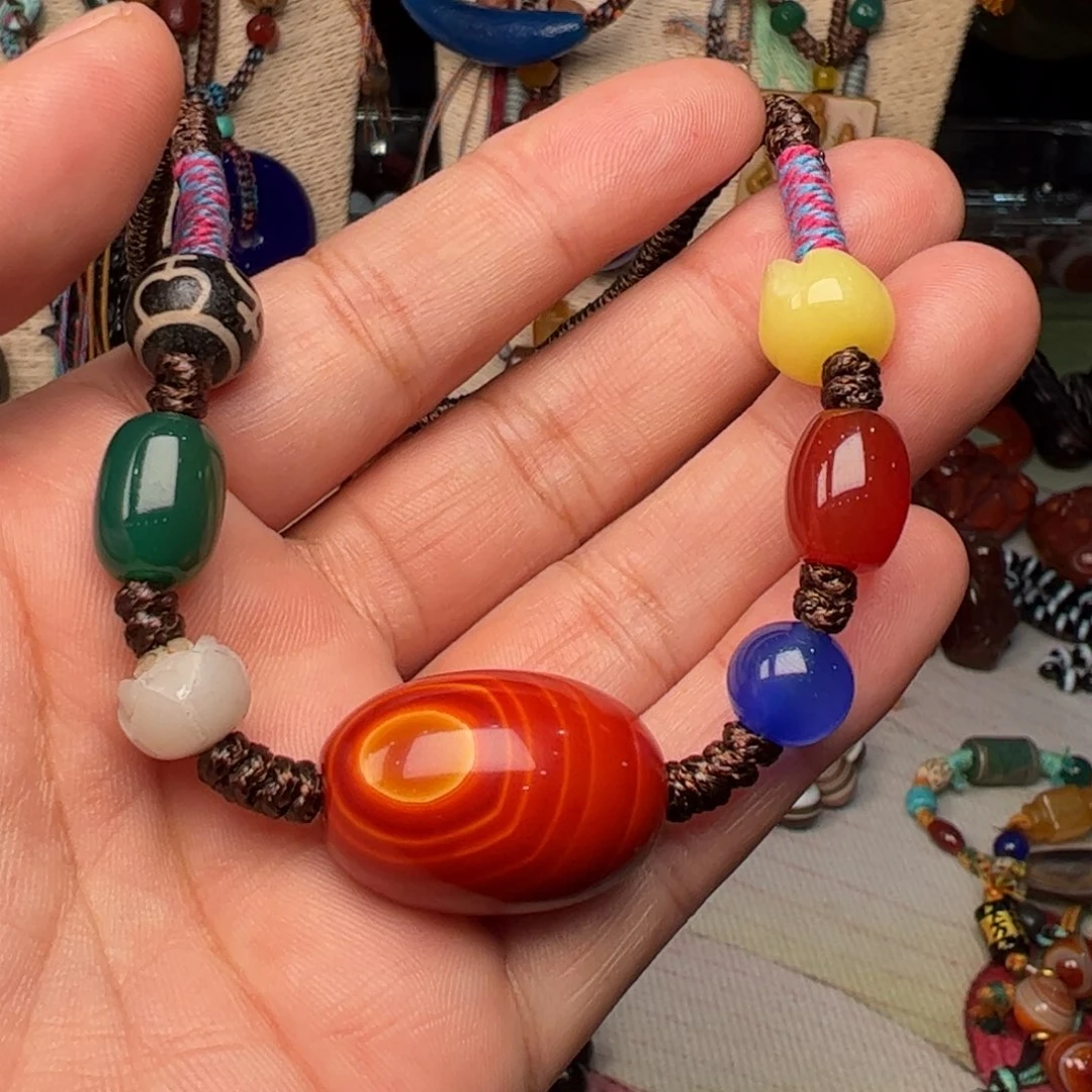 玛瑙/玉髓颈饰未镶嵌