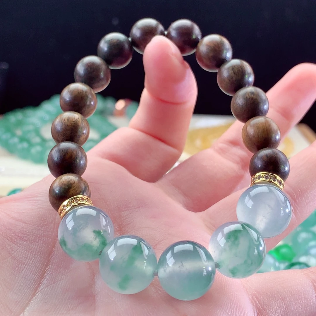 翡翠手链未镶嵌飘花