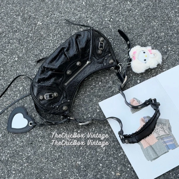 95新 Balenciaga/巴黎世家 只盒/黑银Le Cagole S 半月腋下包