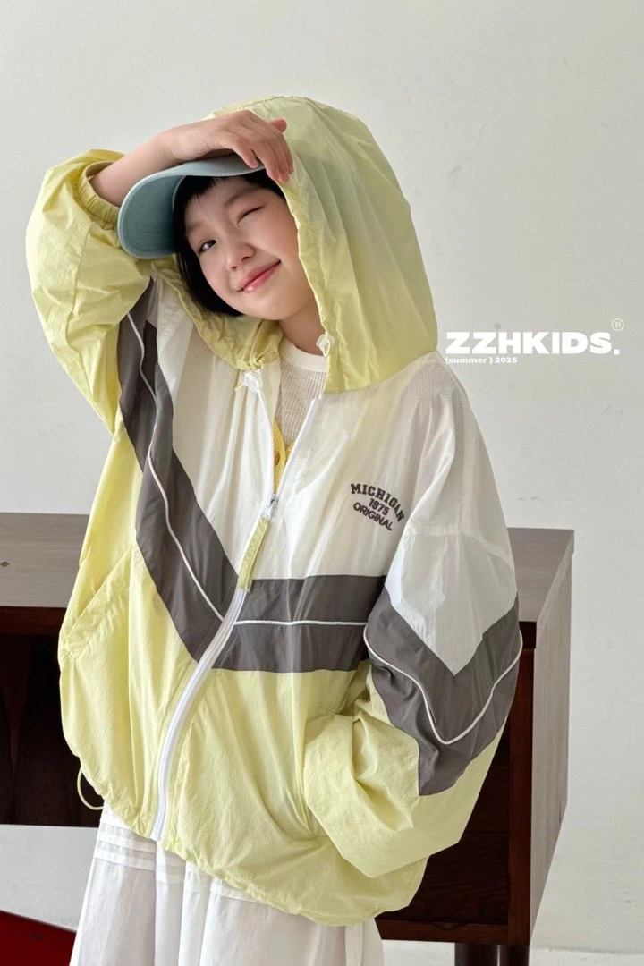 超薄中性款男女童外套