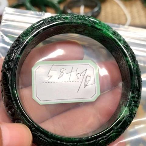 【闪购商品】颈饰未镶嵌翡翠