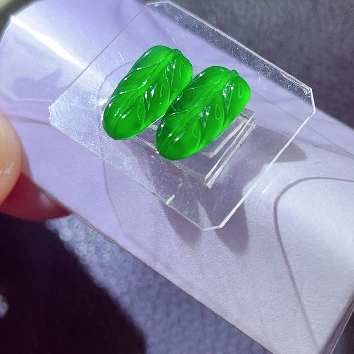 定制翡翠未镶嵌翡翠