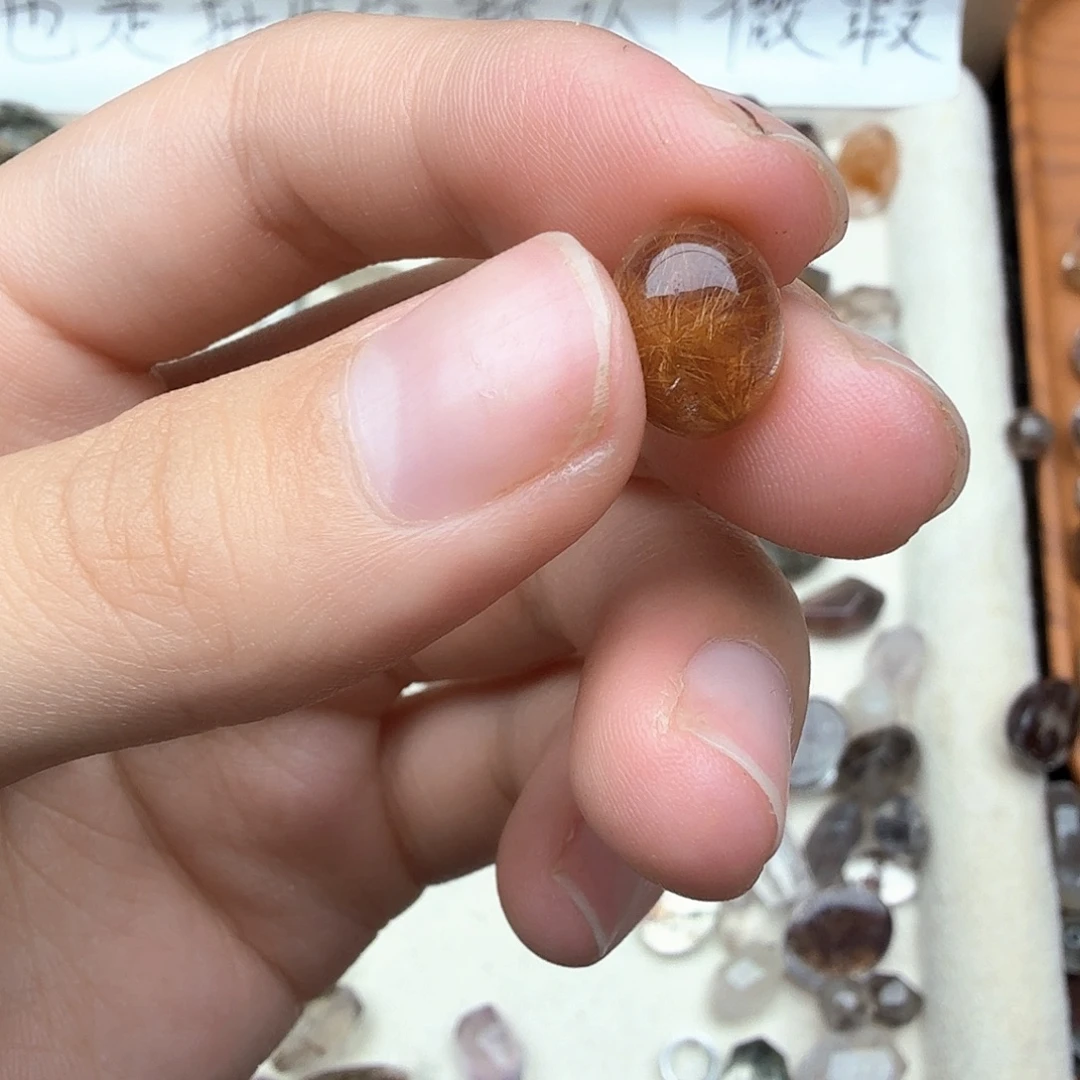 *****水晶未镶嵌珠宝半成品