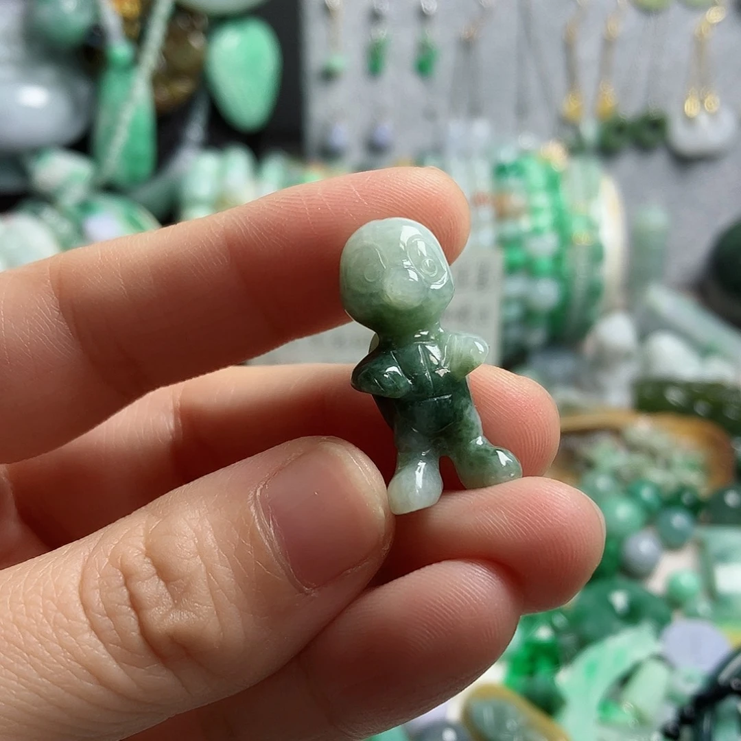 翡翠颈饰未镶嵌手机挂