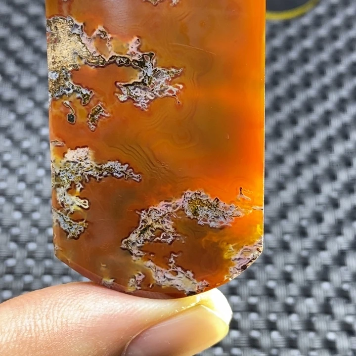 一****玛瑙/玉髓未镶嵌玛瑙