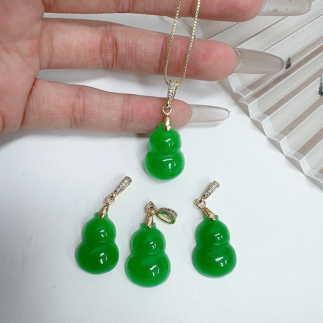 缅甸原创满绿小葫芦吊坠