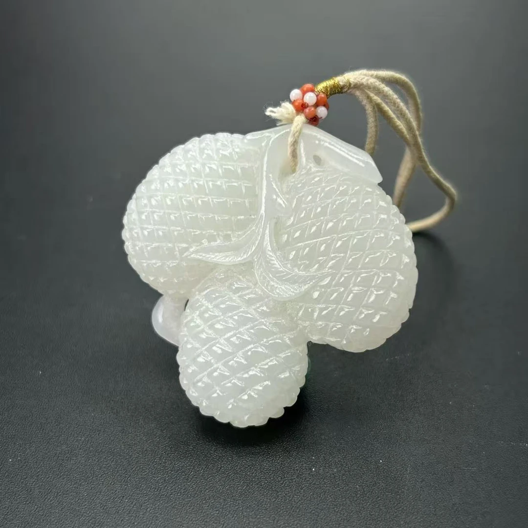 LOT.42/20世纪和田玉瓜果佩/506652