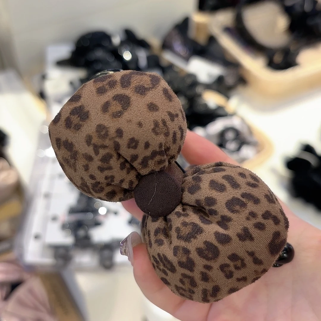 皮质铁合金发饰发夹