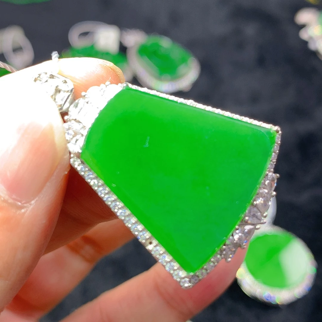 翡翠银S925镶嵌颈饰我