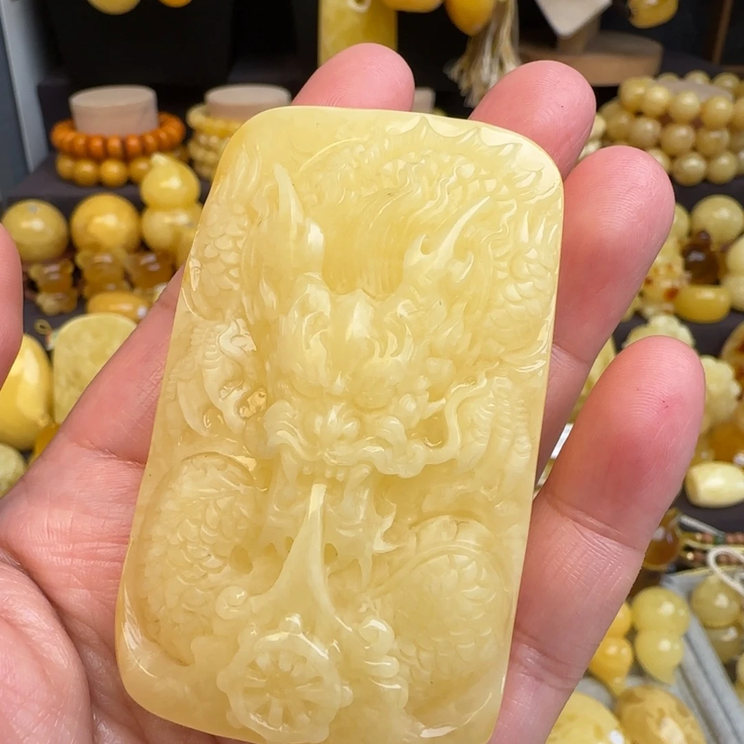 琥珀未镶嵌吊坠(赠链)天然蜜蜡龙牌吊坠