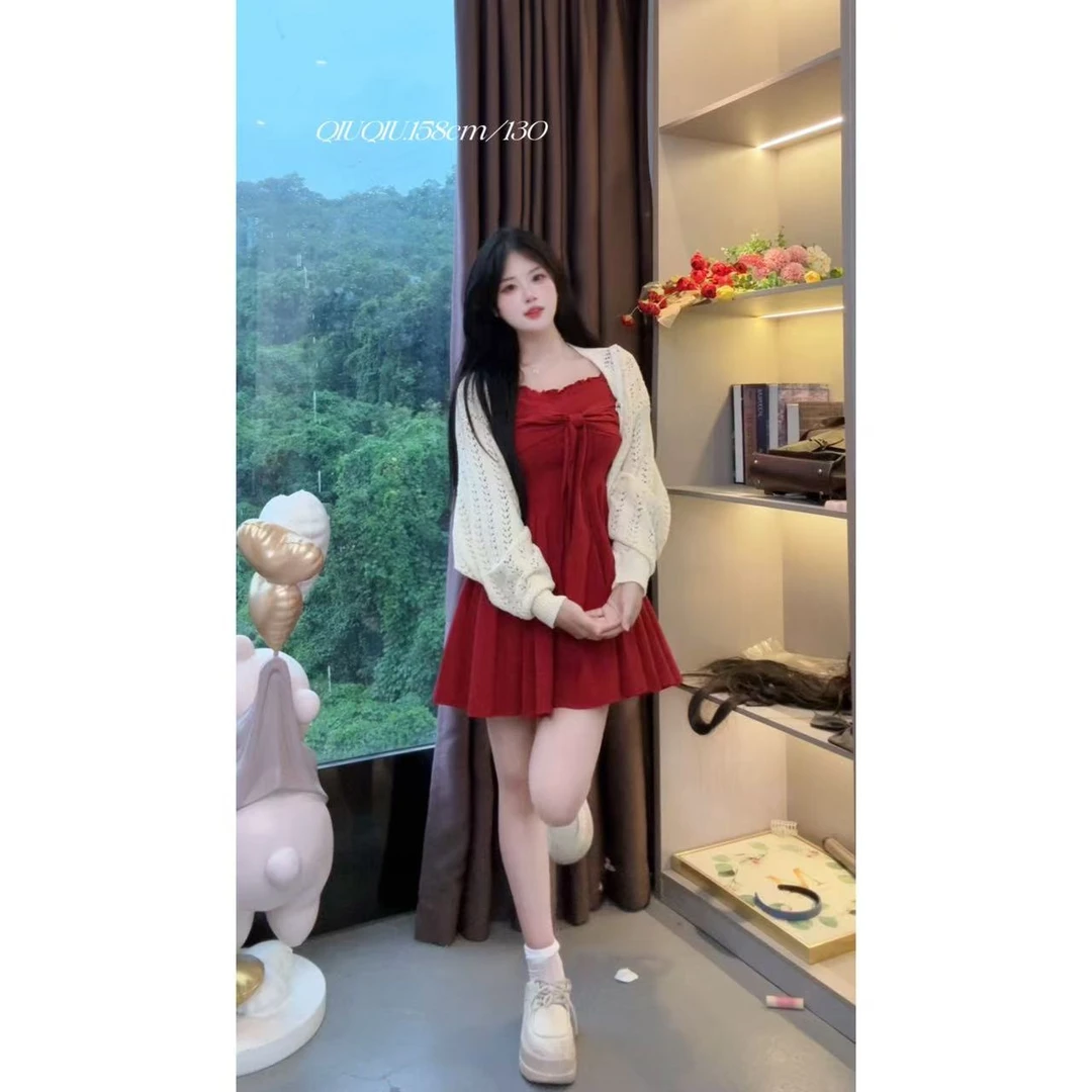 【云朵蓝薄荷】9953 胖mm基础款吊带露肩连衣裙搭针织早秋开衫套装