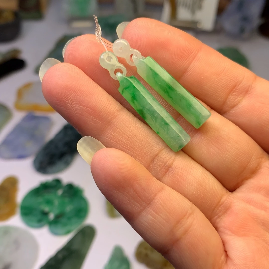 定制翡翠未镶嵌翡翠