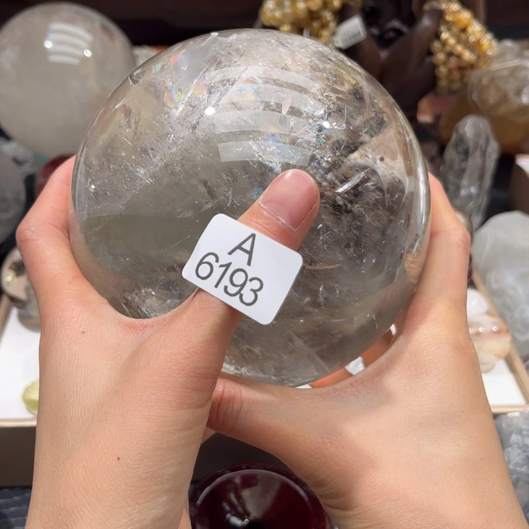 【闪购商品】未镶嵌水晶大型摆件（非配饰）教***者