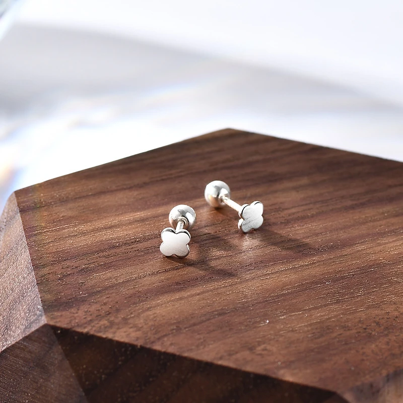足银玻璃耳饰 S 银耳骨钉女款四叶草简约个性小众气质银耳饰耳环C