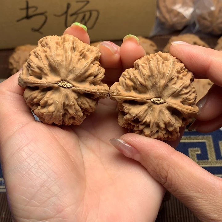 吊坠文玩核桃暖*粗筋