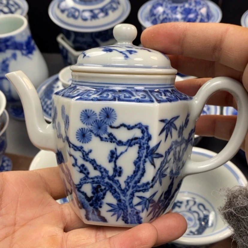【闪购商品】景德镇青花六方壶