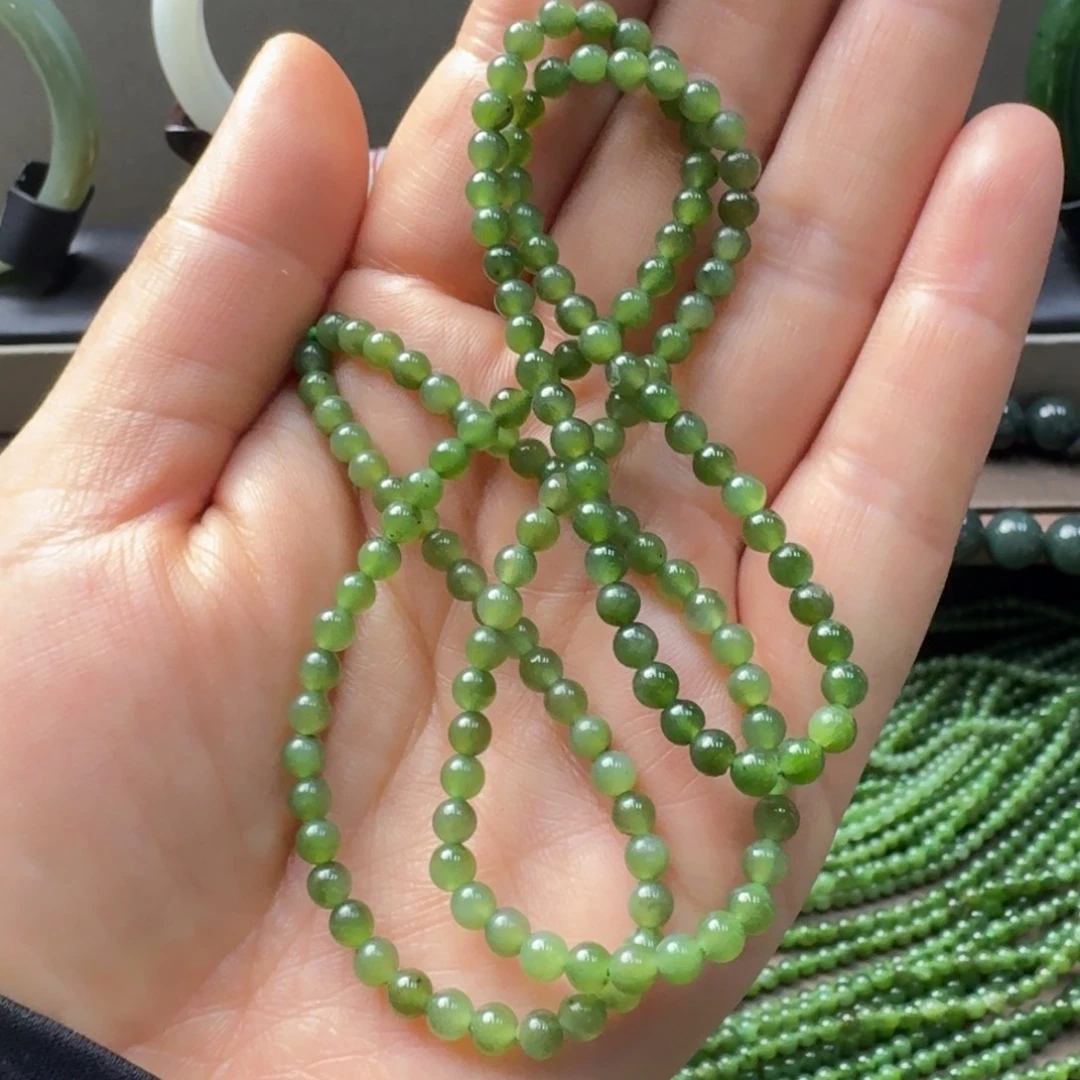 和田玉未镶嵌项链