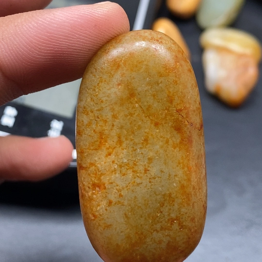 和田玉（糖玉）未镶嵌挂件