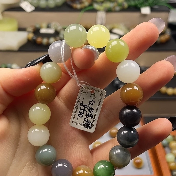 和田玉（糖玉）未镶嵌手链