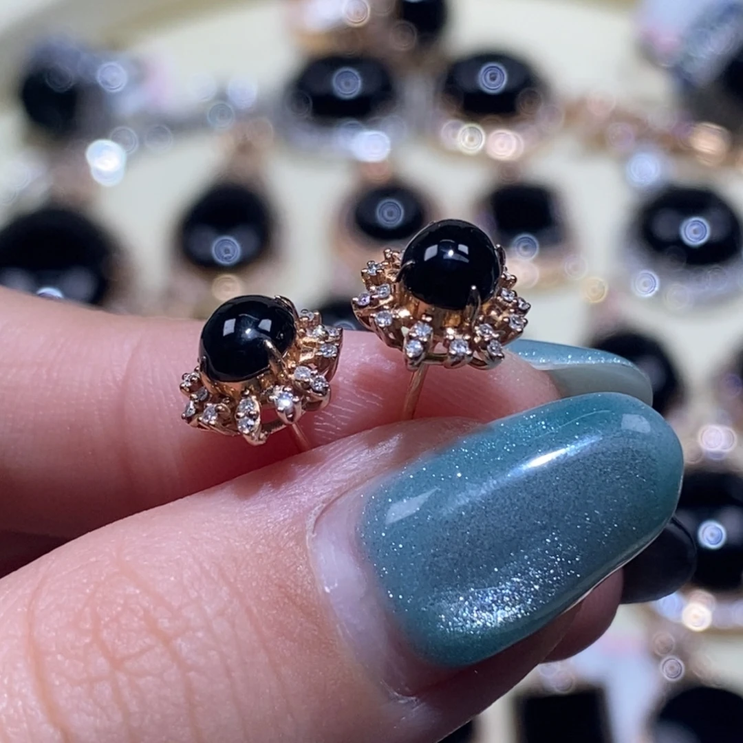 翡翠18K金镶嵌耳饰