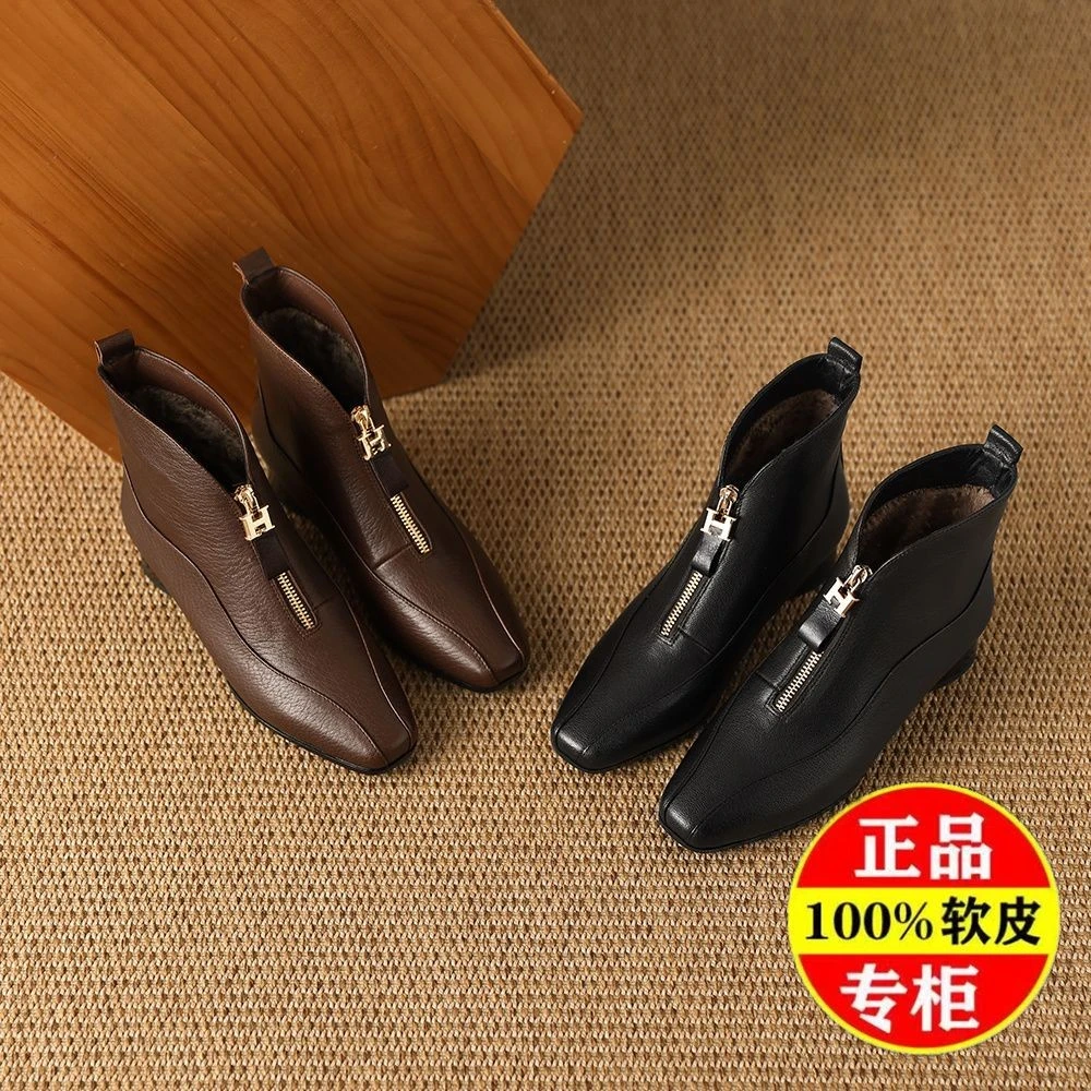 2024新款小短靴粗跟秋冬季加绒高跟鞋软皮尖头马丁靴女棉皮鞋