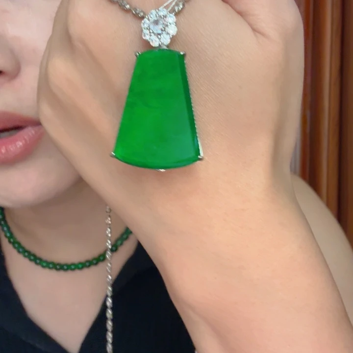 翡翠银S925镶嵌颈饰吊坠