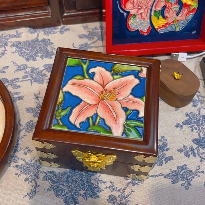 木瓷板画艺术作品