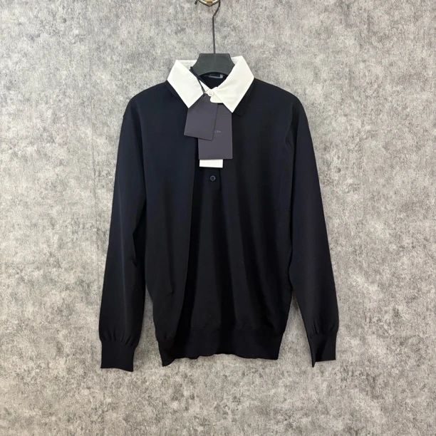 未使用 Prada/普拉达 Prada藏蓝色polo衫