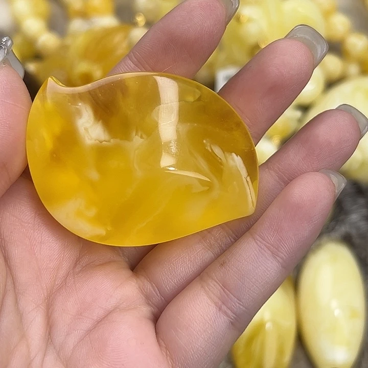 蜜蜡未镶嵌裸石蜜蜡随行