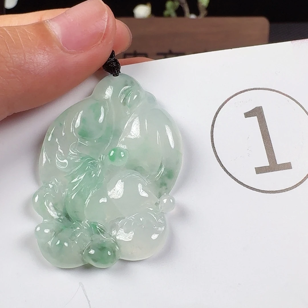 翡翠未镶嵌颈饰111111