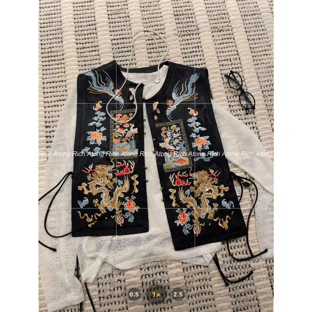 atong/阿彤-【自留款】-2025早春重工手工刺绣高品马甲