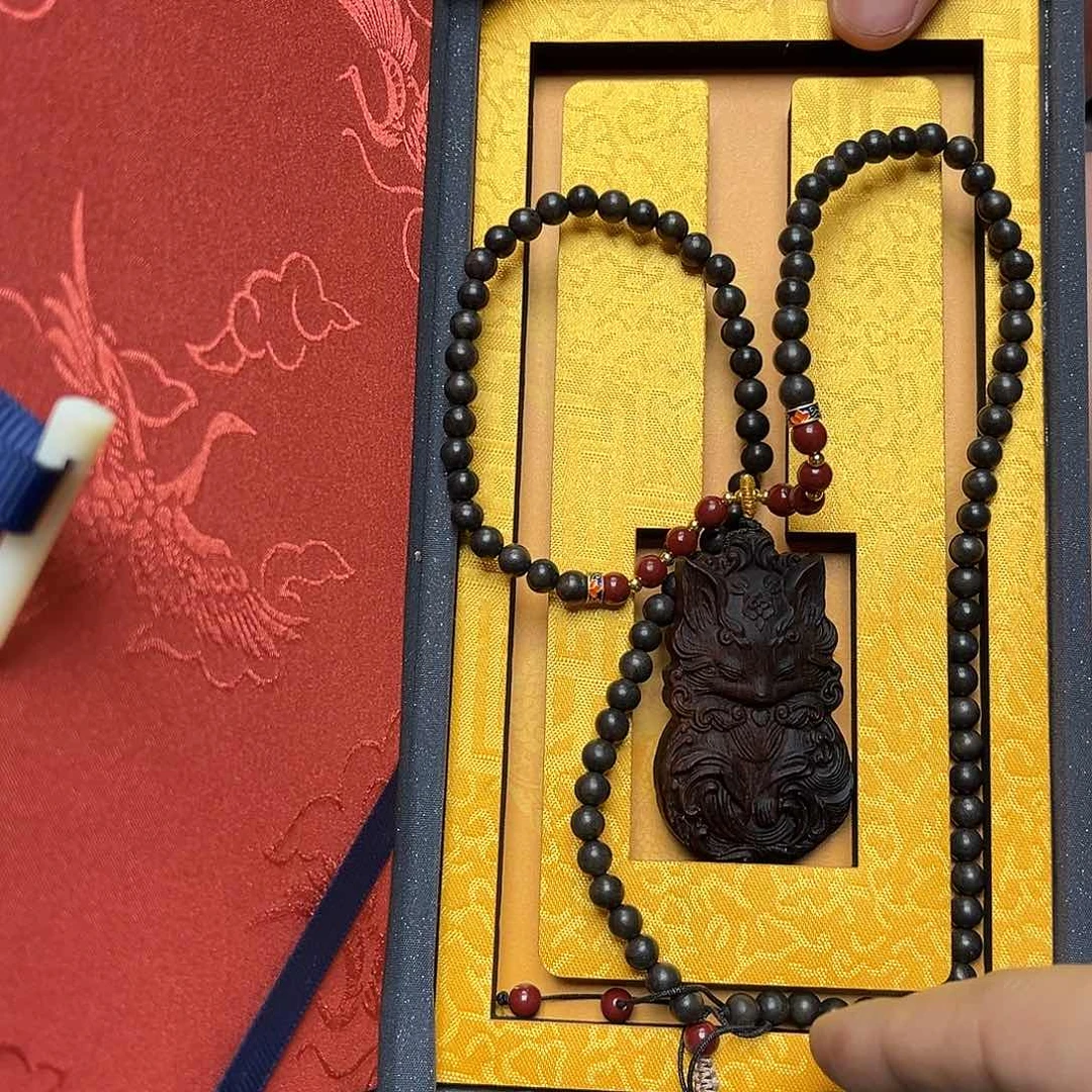 大叶紫檀（黑酸枝木类）