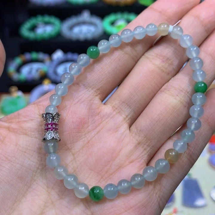 翡翠未镶嵌颈饰翡翠5