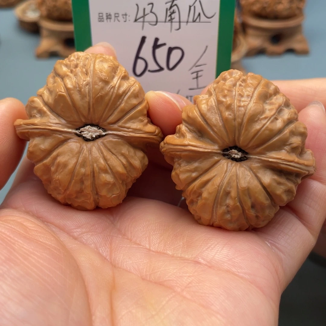 桃核把件文玩核桃