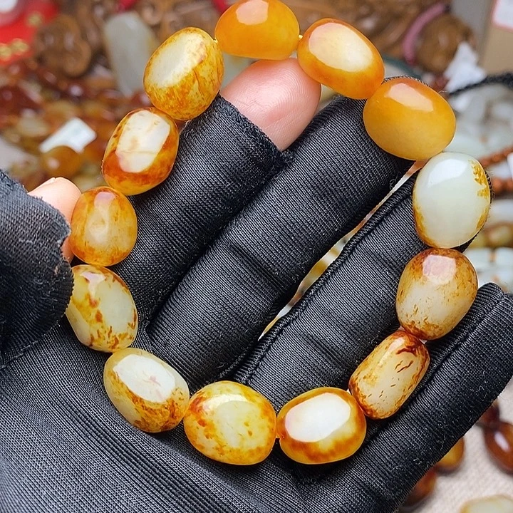 和田玉未镶嵌手链