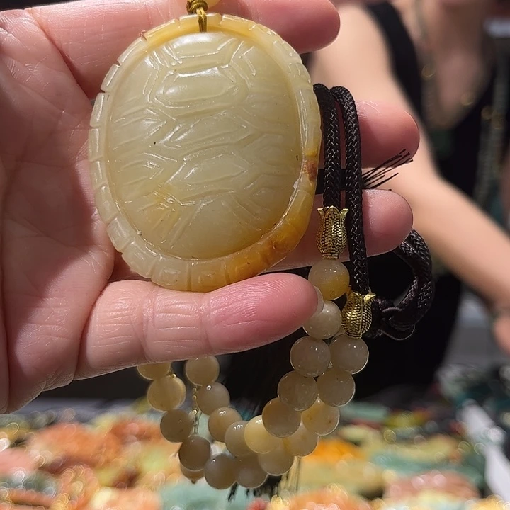 岫玉未镶嵌毛衣链